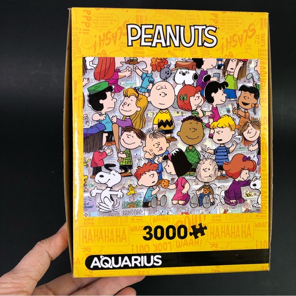 Challenge yourself with 3000 Pieces Puzzle PEANUTS Aquarius Size 32in x 45in - Picture 2 of 4
